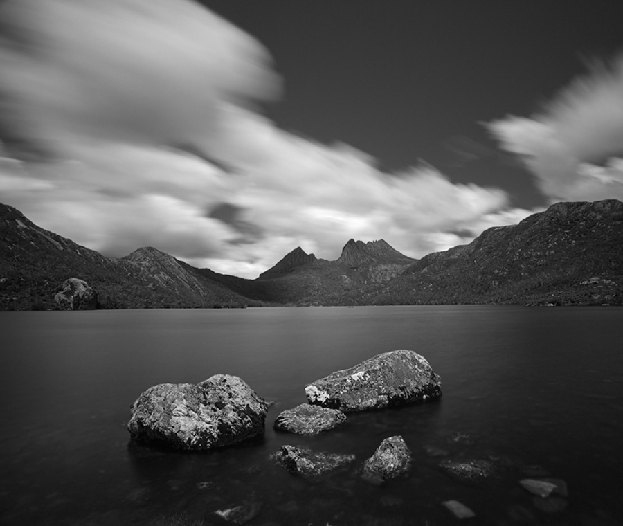Dove_Lake_BW500.jpg
